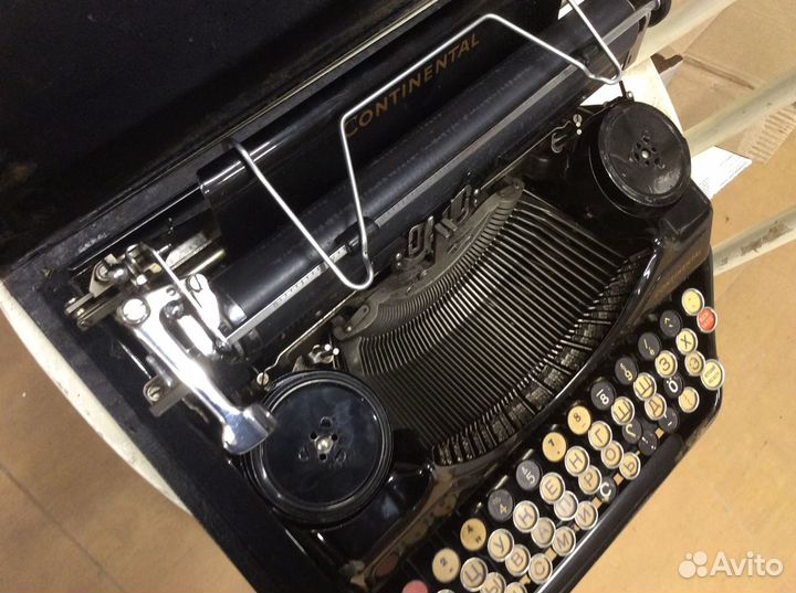 Печатная машинка continental антикварная