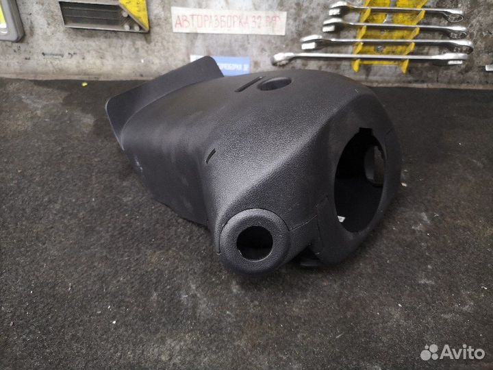 Пластик рулевой колонки Опель Мокка