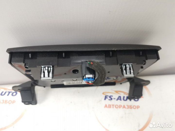 Блок управления магнитолой Chevrolet Cruz