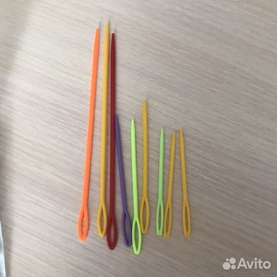 Набор для вязания - крючки, иглы, маркеры