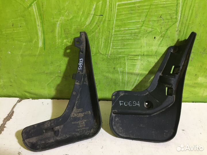 Брызговик задний Ford Focus 3