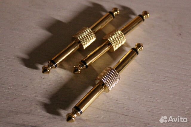 Переходник-соединитель jack для гитарных педалей