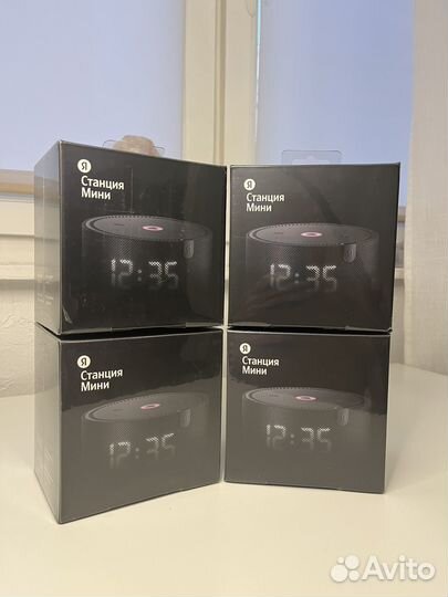 Яндекс станция мини с часами