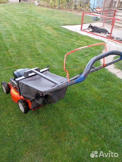 Газонокосилка бензиновая бу