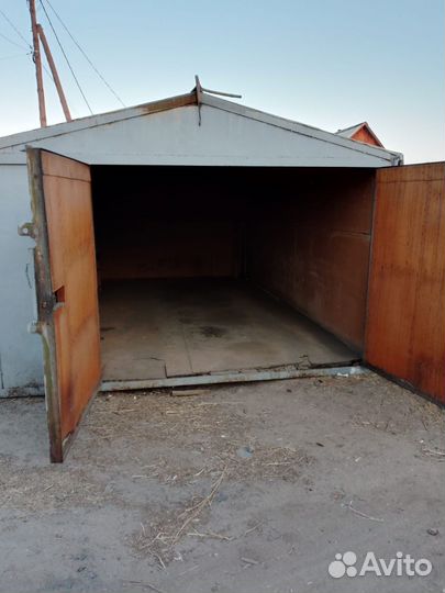 Металлический гараж на вывоз