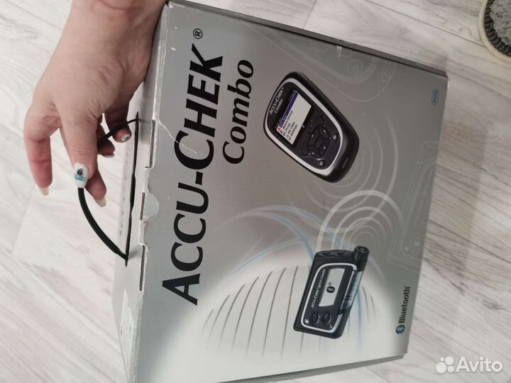 Инсулиновая помпа accu chek combo