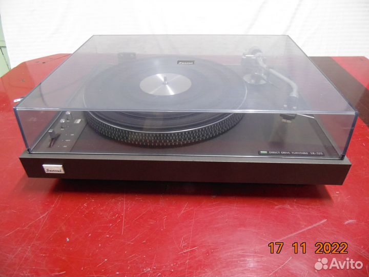 Винтажный проигрыватель Sansui SR-525
