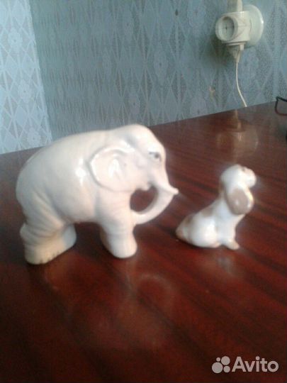 Фарфоровые статуэтки СССР слоник и собачка