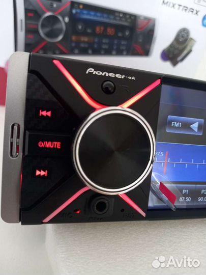 Новая магнитола с Bluetooth и экраном