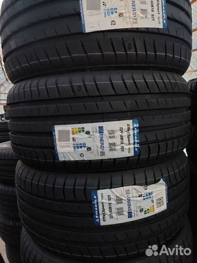 Triangle EffeXSport TH202 225/40 R18