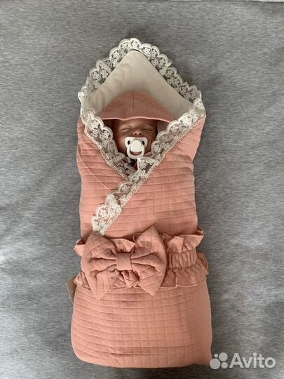 Конверт на выписку летний