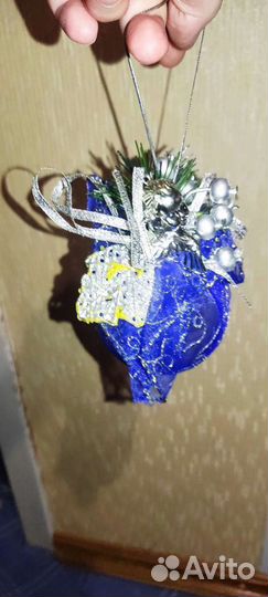 Ёлочный шарик с ангелом, синий с серебристым