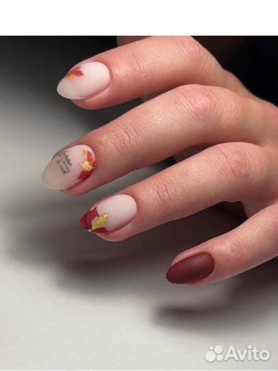 Маникюр педикюр