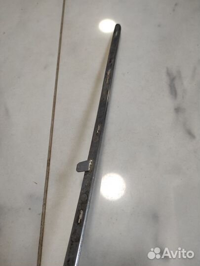 Молдинг заднего бампера правый Mercedes Benz W221