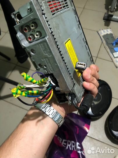 Музыка в машину