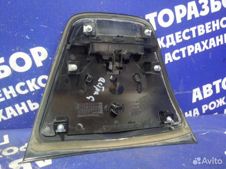 Ручка багажника Opel Astra J хэтчбек 2011