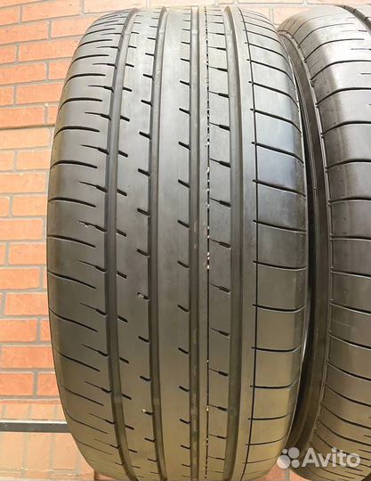 Yokohama BluEarth-XT AE61 235/55 R17 99H