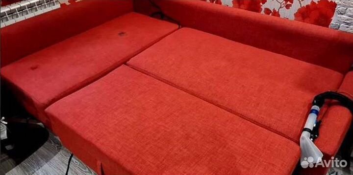 Глубокая чистка диванов, матрасов (запахи, пятна)