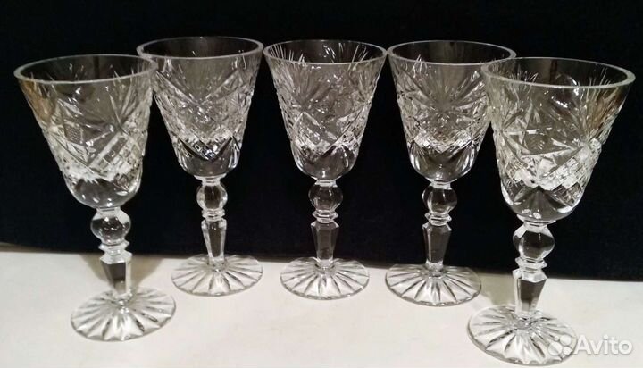 Рюмки, фужеры, стаканчики хрустальные