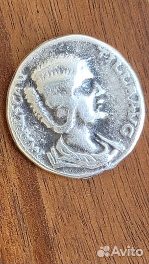 Древние монеты