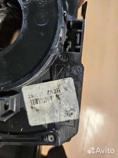 Подрулевые переключатели Largus