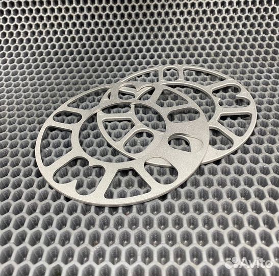 Проставки 10мм универсальные для всех марок авто