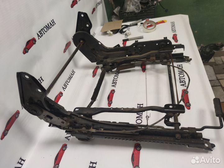 Салазки водительского сиденья Sonata EF 2001-2012