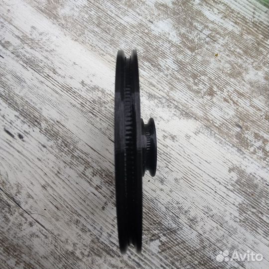 Шкив редуктора швейной машины 120x40мм