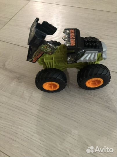 Парковка для хранения и запуска машин