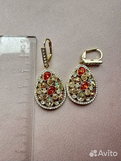 Серьги с кристалами swarovski