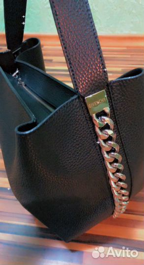 Сумка женская в отлично состоянии