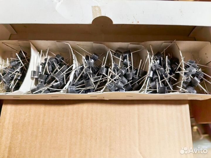 Диод выпрямительный 10А10 10 А 1000В