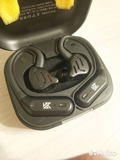 Беспроводные наушники KZ ZAX + AZ 09pro заушины