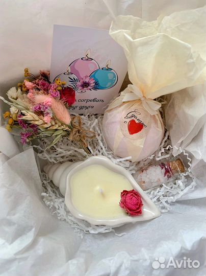 Подарок бокс для девушки свечи мини букеты