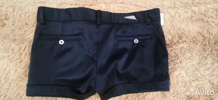 Кожаные шорты