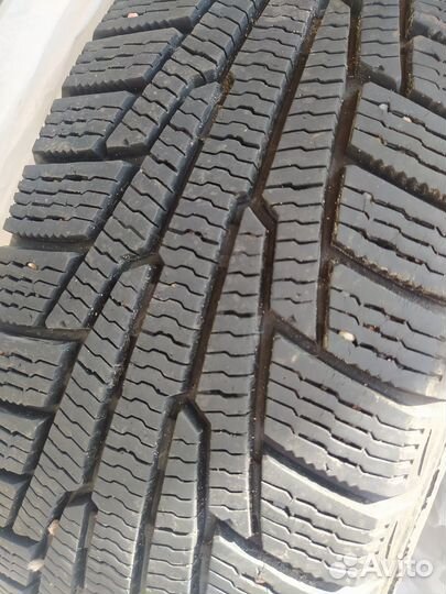 Nokian Tyres Hakkapeliitta R 175/65 R15 88R