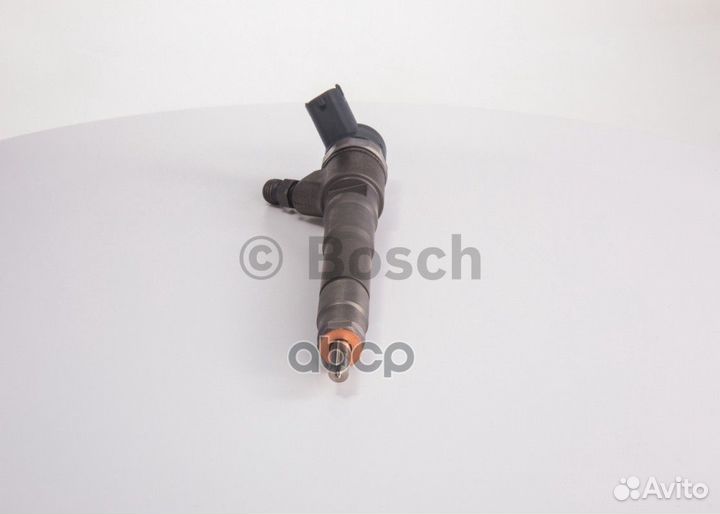 Инжектор 0445110520 Bosch