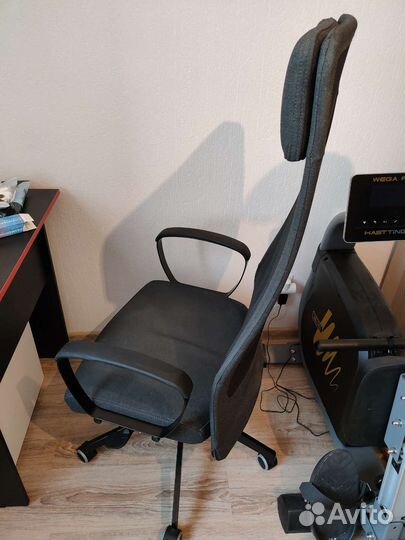 Кресло IKEA markus