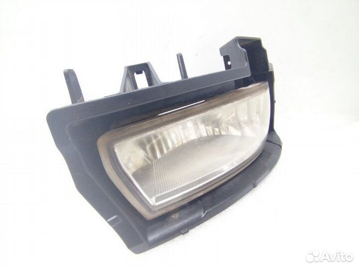 Фара противотуманная передняя правая Toyota