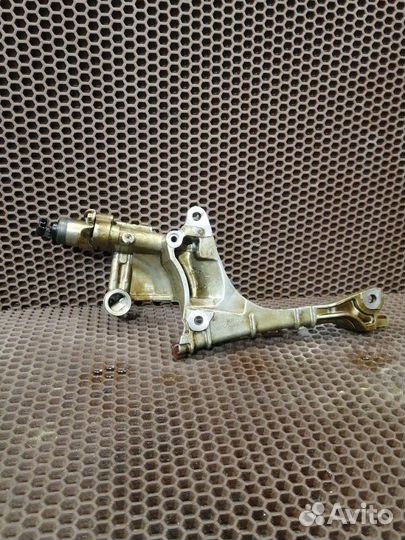 Натяжитель цепи правый Jaguar Xf X250 3.0 2010