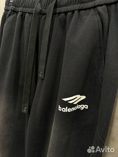 Свободные штаны Balenciaga x Adidas (premium)