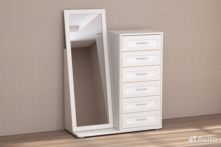 Комод с зеркалом