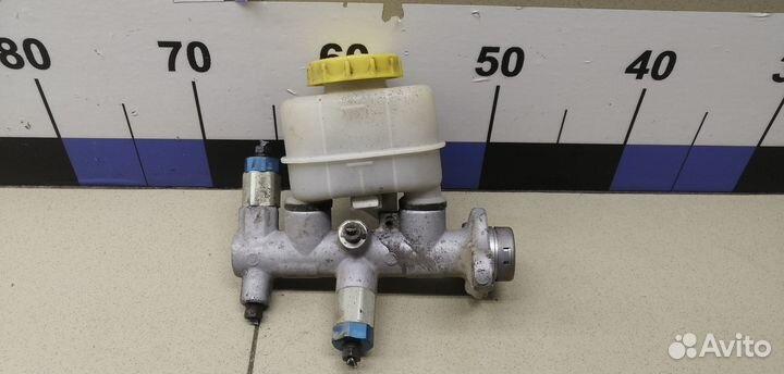 Цилиндр тормозной главный Almera Classic (B10) 200