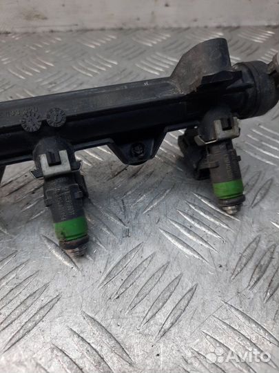 Топливная рампа Seat Ibiza хэтчбэк 3 дв. 1.2 AZQ