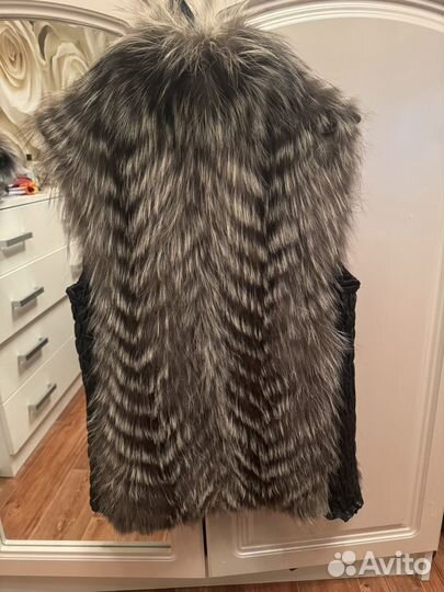 Жилетка меховая женская 48 50 размер