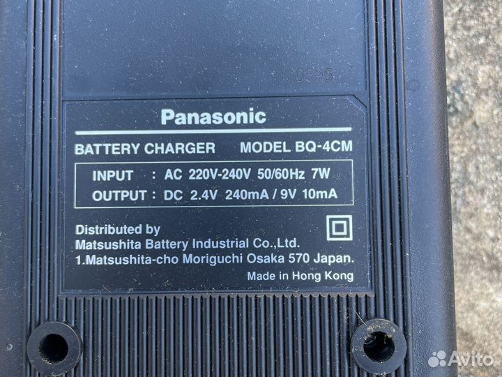 Зарядное устройство Panasonic для акку BQ-4CM