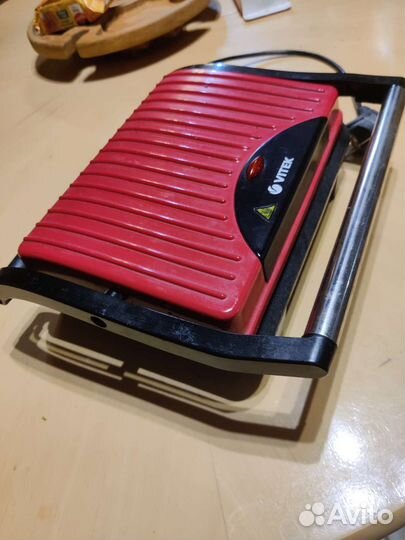 Гриль vitek VT-2634R