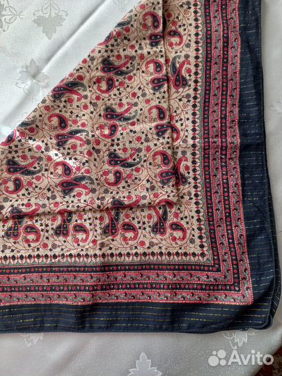 Платки женские разные 4 вида