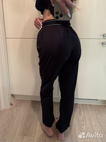 Спортивные штаны женские