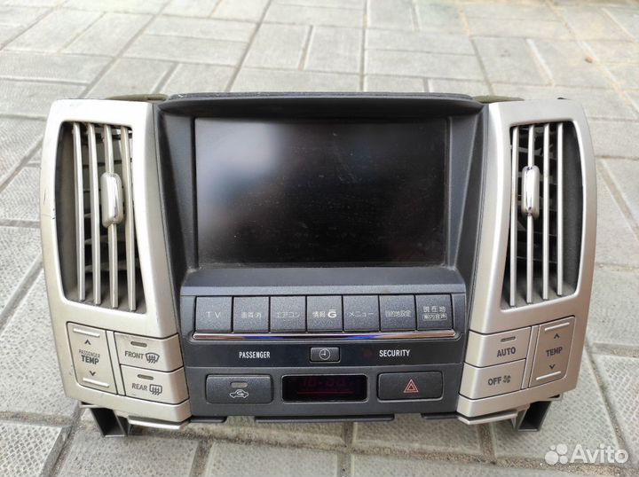 Дисплей Toyota Harrier